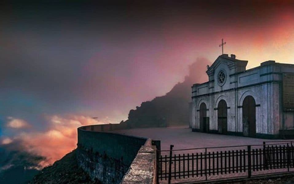 La chiesa del Santuario di Monte Dinnammare